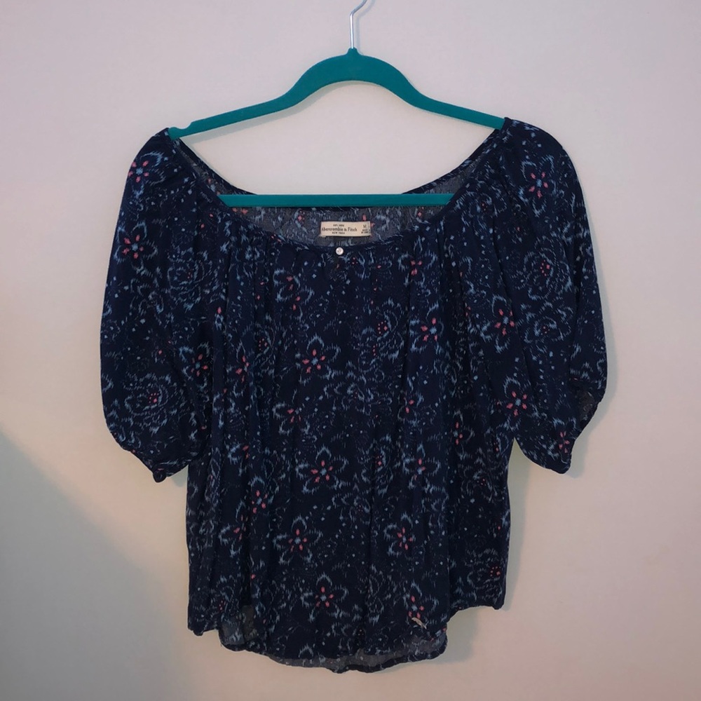 American Eagle flow ruffle blouse